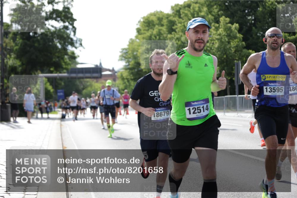 29.06.2025 - hella hamburg halbmarathon Jannik Wohlers http://msf.ph/oto/8201658 29.06.2025 09:47:47 Lombardsbrücke 1385, 1562, 1743, 2714, 2767, 3959, 4860, 5091, 5315, 6684, 6829, 6990, 8362, 8933, 10793, 10900, 11202, 11227, 11620, 11929, 12290, 12514, 13595, 13854, 14387, 14875, 14908, 14934, 15015, 15261, 15415, 15701, 15959, 16119, 16158, 17024, 17217, 18103, 18573, 18584, 18679 meine-sportfotos.de