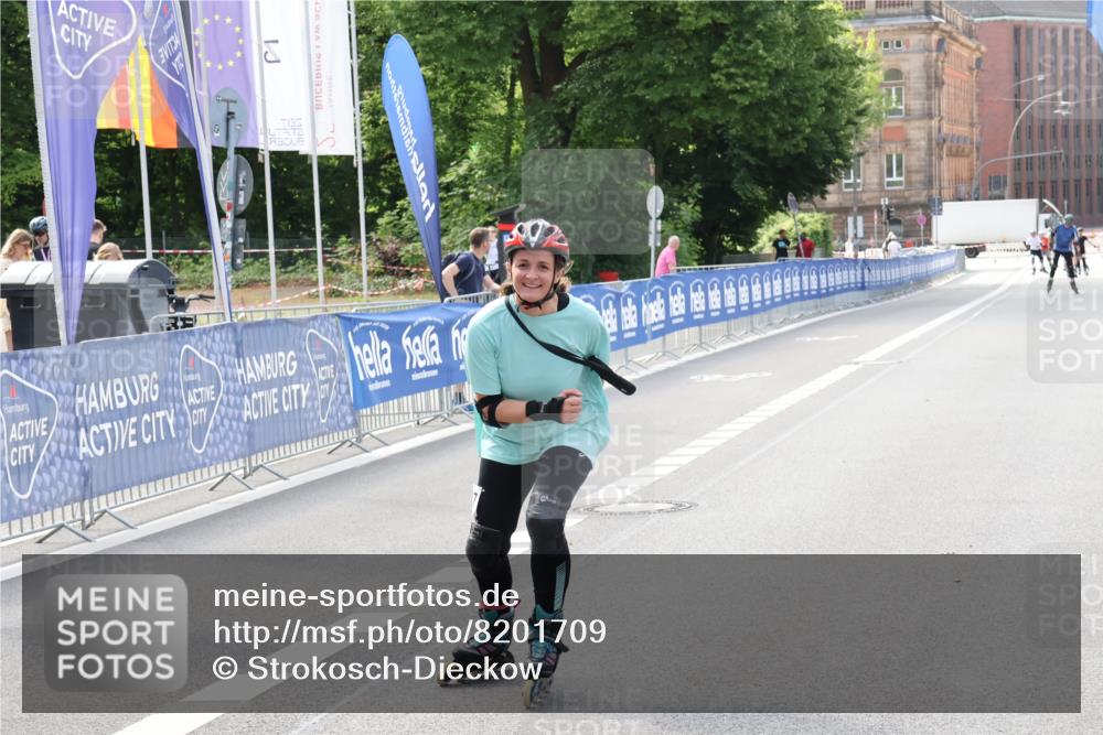 29.06.2025 - hella hamburg halbmarathon Strokosch-Dieckow http://msf.ph/oto/8201709 29.06.2025 09:52:04 Ziel 20347 meine-sportfotos.de