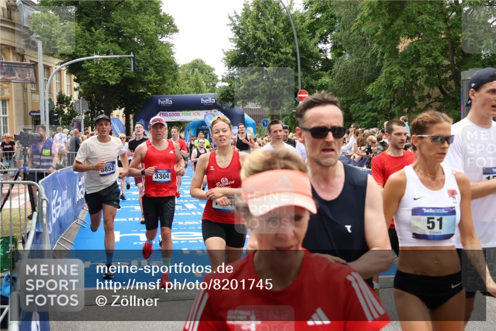 29.06.2025 - hella hamburg halbmarathon Zöllner http://msf.ph/oto/8201745 29.06.2025 10:47:37 Ziel 1070, 1320, 1592, 1696, 2284, 2953, 3304, 5889, 6009, 8023, 8234, 8852, 8927, 10969, 11021, 12870, 13223, 13303, 14618, 14619, 15451, 15479, 17846, 17905, 18104, 18970, 19181 meine-sportfotos.de