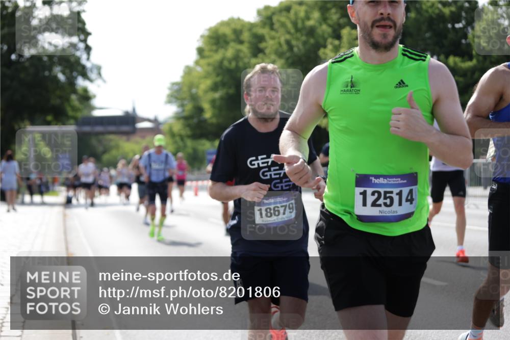 29.06.2025 - hella hamburg halbmarathon Jannik Wohlers http://msf.ph/oto/8201806 29.06.2025 09:47:48 Lombardsbrücke 1385, 1743, 2714, 2767, 3959, 4860, 5091, 5315, 6684, 6829, 6990, 8362, 8933, 10793, 10900, 11202, 11227, 11620, 11929, 12290, 12514, 13595, 13854, 14387, 14875, 14908, 15015, 15415, 15701, 15959, 16119, 16158, 17024, 17217, 18103, 18573, 18584, 18679 meine-sportfotos.de