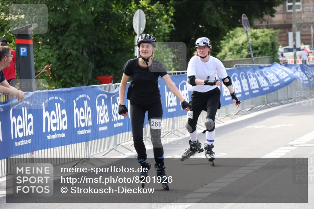 29.06.2025 - hella hamburg halbmarathon Strokosch-Dieckow http://msf.ph/oto/8201926 29.06.2025 09:52:25 Ziel 20175, 20264, 20265, 20266, 20350 meine-sportfotos.de