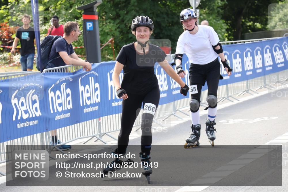 29.06.2025 - hella hamburg halbmarathon Strokosch-Dieckow http://msf.ph/oto/8201949 29.06.2025 09:52:26 Ziel 20024, 20138, 20175, 20264, 20265, 20266, 20350 meine-sportfotos.de