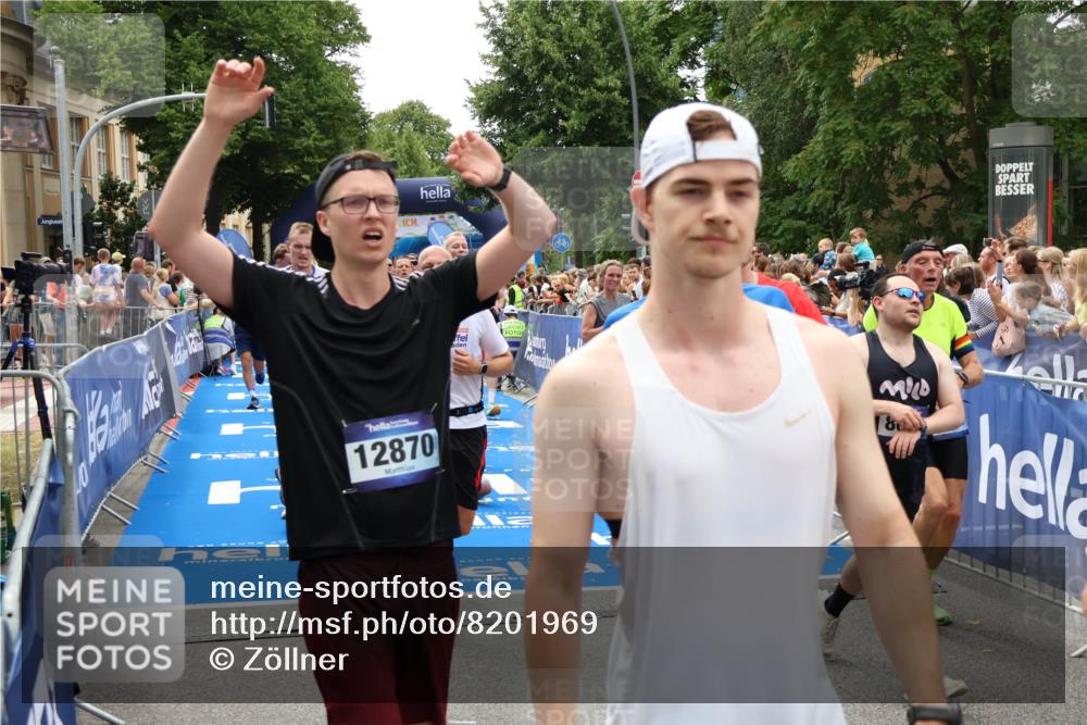 29.06.2025 - hella hamburg halbmarathon Zöllner http://msf.ph/oto/8201969 29.06.2025 10:47:41 Ziel 1070, 1320, 1696, 2284, 2708, 5889, 6009, 7962, 8023, 8927, 10969, 10988, 11283, 13948, 14618, 14619, 15451, 15478, 16205, 18104, 18970, 19181 meine-sportfotos.de