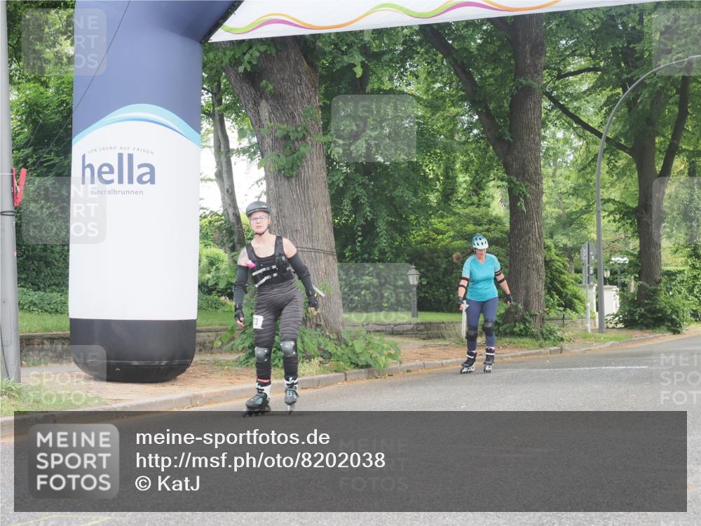 29.06.2025 - hella hamburg halbmarathon KatJ http://msf.ph/oto/8202038 29.06.2025 09:31:16 Zwischen KM18-KM19  meine-sportfotos.de