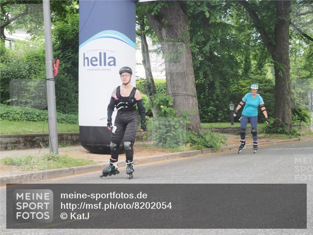29.06.2025 - hella hamburg halbmarathon KatJ http://msf.ph/oto/8202054 29.06.2025 09:31:17 Zwischen KM18-KM19  meine-sportfotos.de