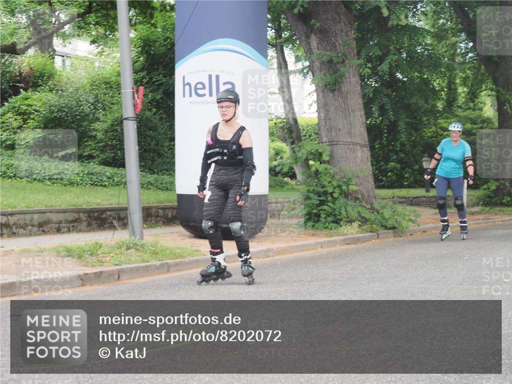 29.06.2025 - hella hamburg halbmarathon KatJ http://msf.ph/oto/8202072 29.06.2025 09:31:17 Zwischen KM18-KM19  meine-sportfotos.de