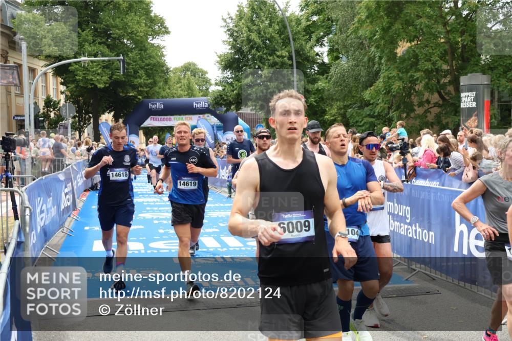 29.06.2025 - hella hamburg halbmarathon Zöllner http://msf.ph/oto/8202124 29.06.2025 10:47:44 Ziel 1320, 2708, 7962, 10969, 10988, 11283, 13948, 14618, 14619, 15451, 15478, 16205, 17229, 18430, 18970 meine-sportfotos.de