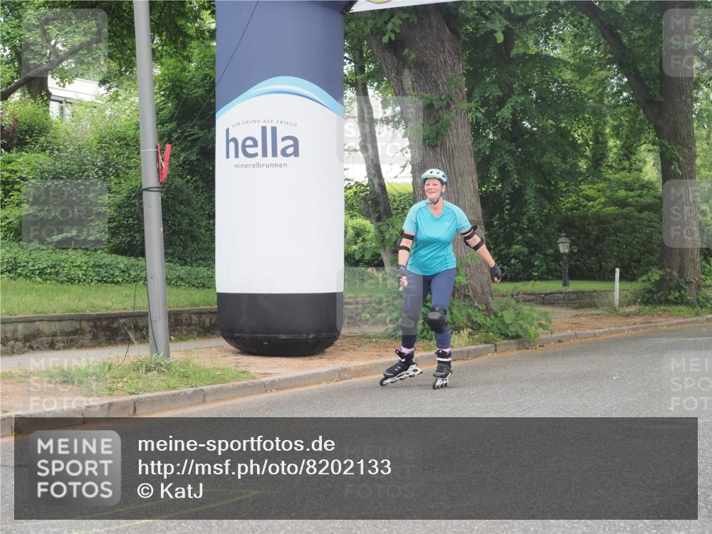 29.06.2025 - hella hamburg halbmarathon KatJ http://msf.ph/oto/8202133 29.06.2025 09:31:18 Zwischen KM18-KM19  meine-sportfotos.de