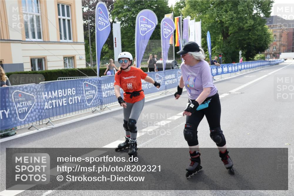 29.06.2025 - hella hamburg halbmarathon Strokosch-Dieckow http://msf.ph/oto/8202321 29.06.2025 09:52:35 Ziel 20024, 20138, 20264, 20265, 20350 meine-sportfotos.de