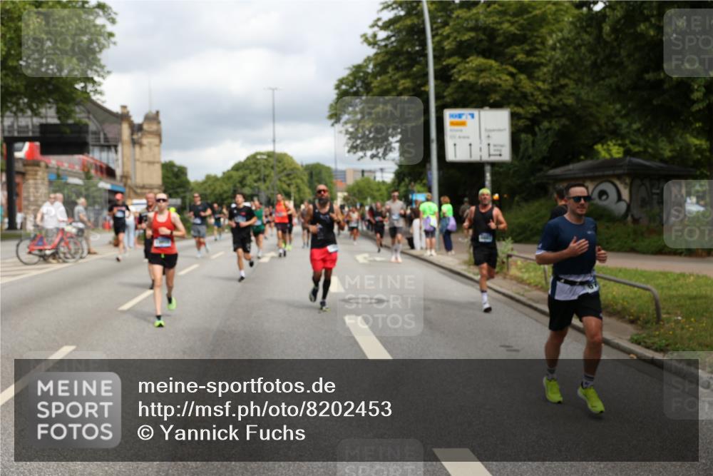 29.06.2025 - hella hamburg halbmarathon Yannick Fuchs http://msf.ph/oto/8202453 29.06.2025 10:44:47 20KM 1119, 1461, 1466, 1507, 1750, 1817, 2207, 2880, 3654, 4077, 4346, 4816, 5018, 5115, 6027, 6662, 6712, 6795, 7052, 7134, 7176, 7397, 7583, 7930, 7932, 8117, 8572, 8704, 8819, 9057, 11214, 11356, 11607, 12016, 12624, 12949, 13008, 13687, 13701, 13875, 14034, 14125, 14257, 14626, 15362, 15395, 15720, 15803, 15950, 16285, 16291, 16716, 17179, 17221, 17384, 18006, 18066, 18370, 18394, 18489, 18811 meine-sportfotos.de