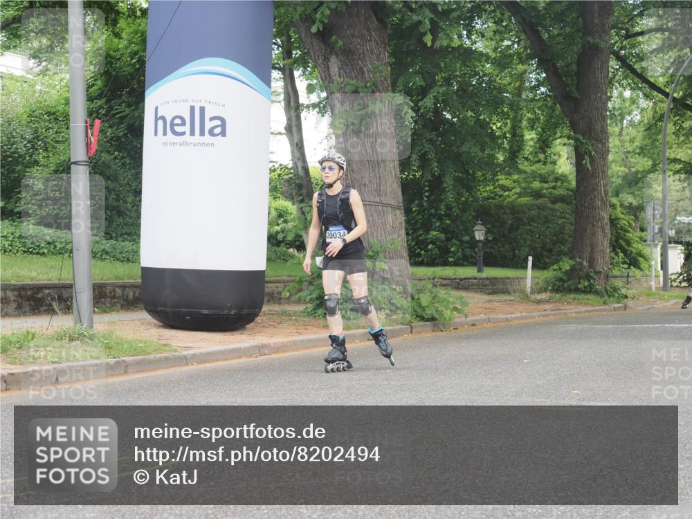 29.06.2025 - hella hamburg halbmarathon KatJ http://msf.ph/oto/8202494 29.06.2025 09:31:25 Zwischen KM18-KM19  meine-sportfotos.de