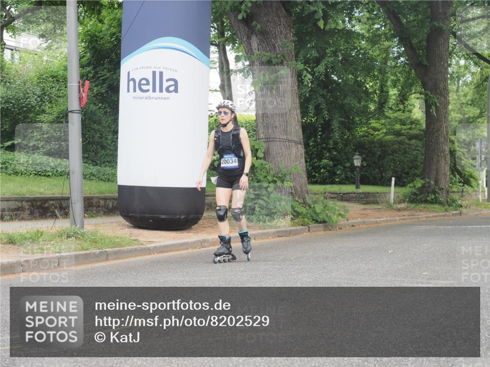 29.06.2025 - hella hamburg halbmarathon KatJ http://msf.ph/oto/8202529 29.06.2025 09:31:25 Zwischen KM18-KM19  meine-sportfotos.de