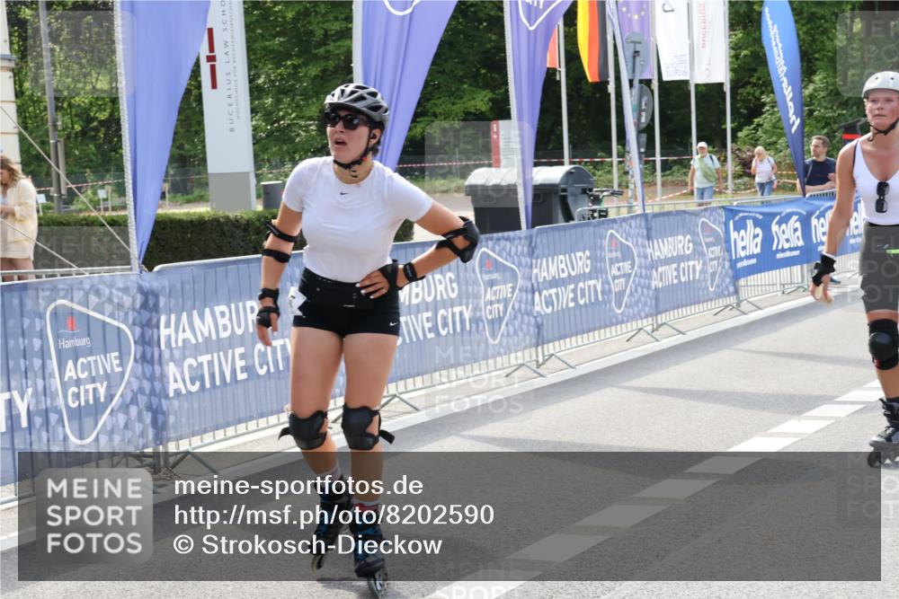 29.06.2025 - hella hamburg halbmarathon Strokosch-Dieckow http://msf.ph/oto/8202590 29.06.2025 09:54:12 Ziel 20036, 20045 meine-sportfotos.de
