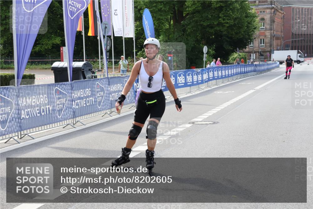29.06.2025 - hella hamburg halbmarathon Strokosch-Dieckow http://msf.ph/oto/8202605 29.06.2025 09:54:12 Ziel 20036, 20045 meine-sportfotos.de