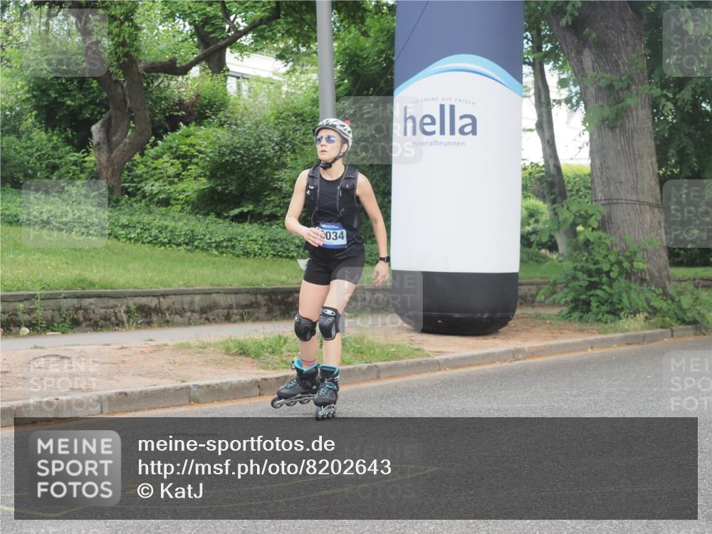 29.06.2025 - hella hamburg halbmarathon KatJ http://msf.ph/oto/8202643 29.06.2025 09:31:26 Zwischen KM18-KM19  meine-sportfotos.de