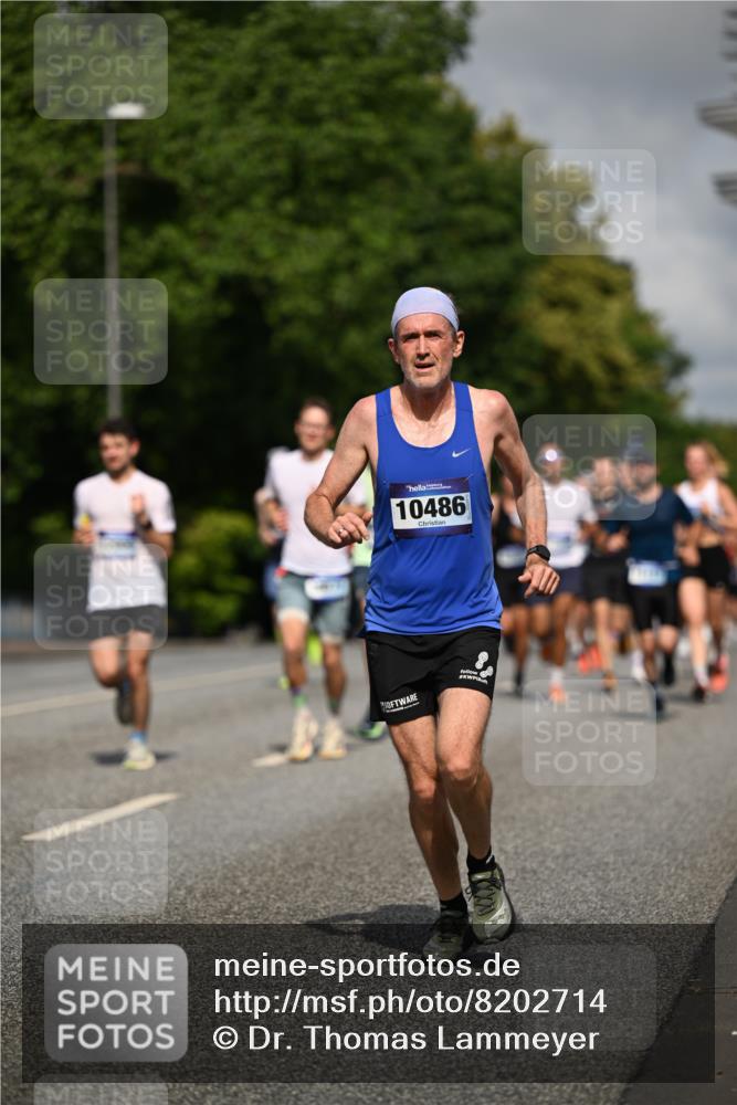 29.06.2025 - hella hamburg halbmarathon Dr. Thomas Lammeyer http://msf.ph/oto/8202714 29.06.2025 09:48:24 Kennedybrücke 1758, 2746, 3043, 3201, 4050, 5070, 5269, 5328, 5746, 6619, 6781, 7272, 8209, 8883, 9137, 9381, 10156, 10171, 10486, 11169, 11413 meine-sportfotos.de