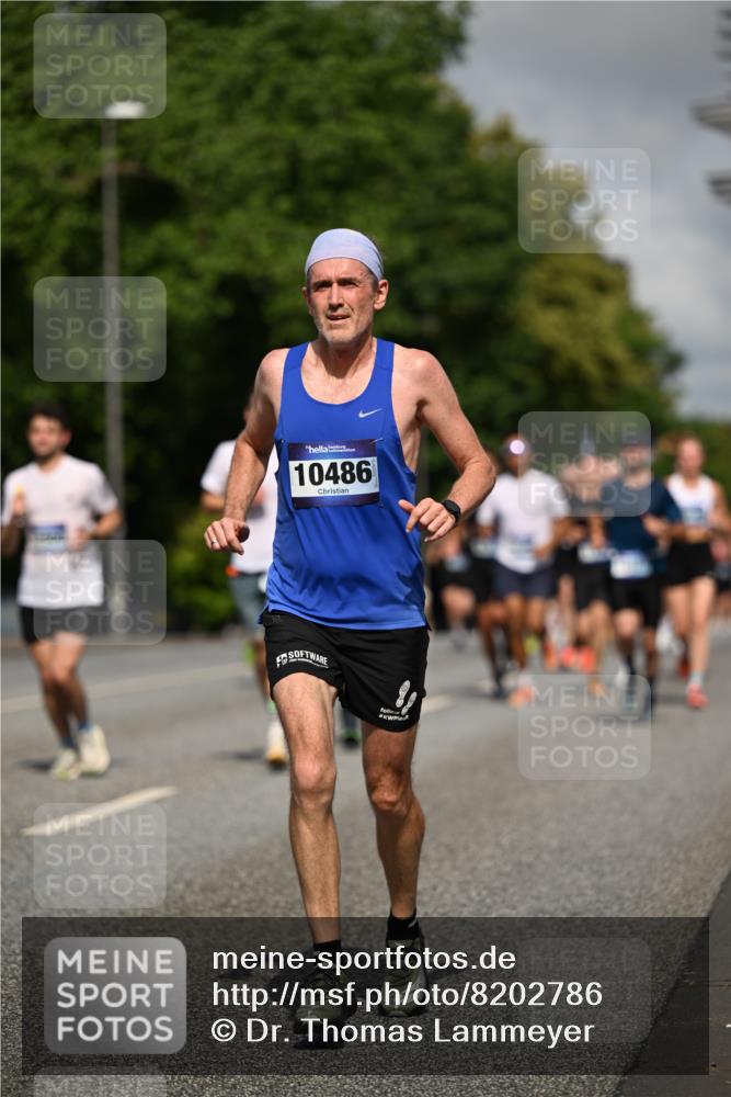 29.06.2025 - hella hamburg halbmarathon Dr. Thomas Lammeyer http://msf.ph/oto/8202786 29.06.2025 09:48:25 Kennedybrücke 1758, 2746, 3043, 3201, 4050, 5070, 5269, 5328, 5746, 6619, 6781, 7272, 8209, 8883, 9137, 9381, 10156, 10171, 10486, 11169, 11413 meine-sportfotos.de