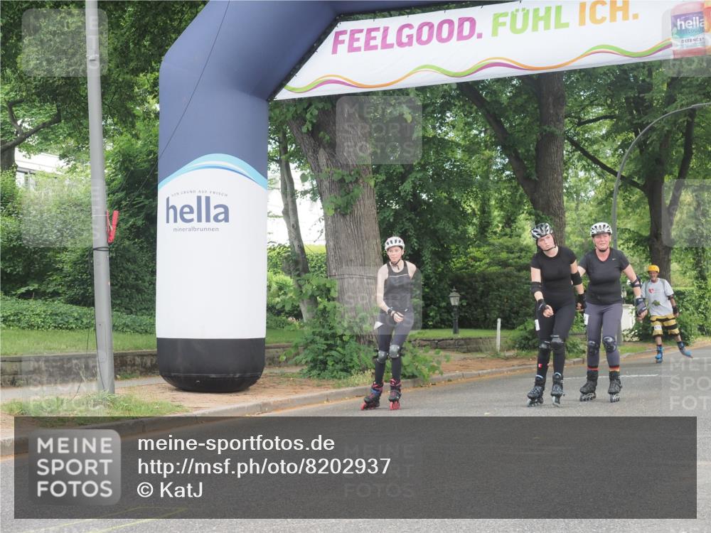 29.06.2025 - hella hamburg halbmarathon KatJ http://msf.ph/oto/8202937 29.06.2025 09:31:32 Zwischen KM18-KM19  meine-sportfotos.de