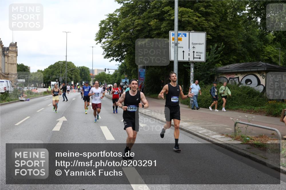 29.06.2025 - hella hamburg halbmarathon Yannick Fuchs http://msf.ph/oto/8203291 29.06.2025 10:32:10 20KM 1290, 1505, 2196, 2404, 3790, 5042, 5791, 5923, 6047, 6458, 9017, 9914, 9944, 10190, 10451, 10922, 11106, 11423, 12739, 12900, 13141, 13148, 13372, 13854, 14387, 15410, 16992, 17137, 18103, 18159, 18216, 18357, 18986 meine-sportfotos.de