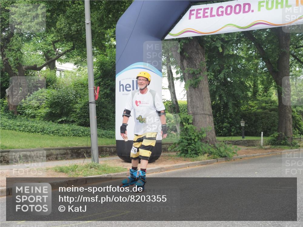 29.06.2025 - hella hamburg halbmarathon KatJ http://msf.ph/oto/8203355 29.06.2025 09:31:35 Zwischen KM18-KM19  meine-sportfotos.de