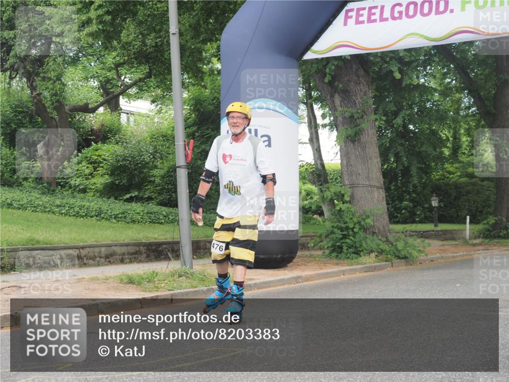 29.06.2025 - hella hamburg halbmarathon KatJ http://msf.ph/oto/8203383 29.06.2025 09:31:35 Zwischen KM18-KM19  meine-sportfotos.de