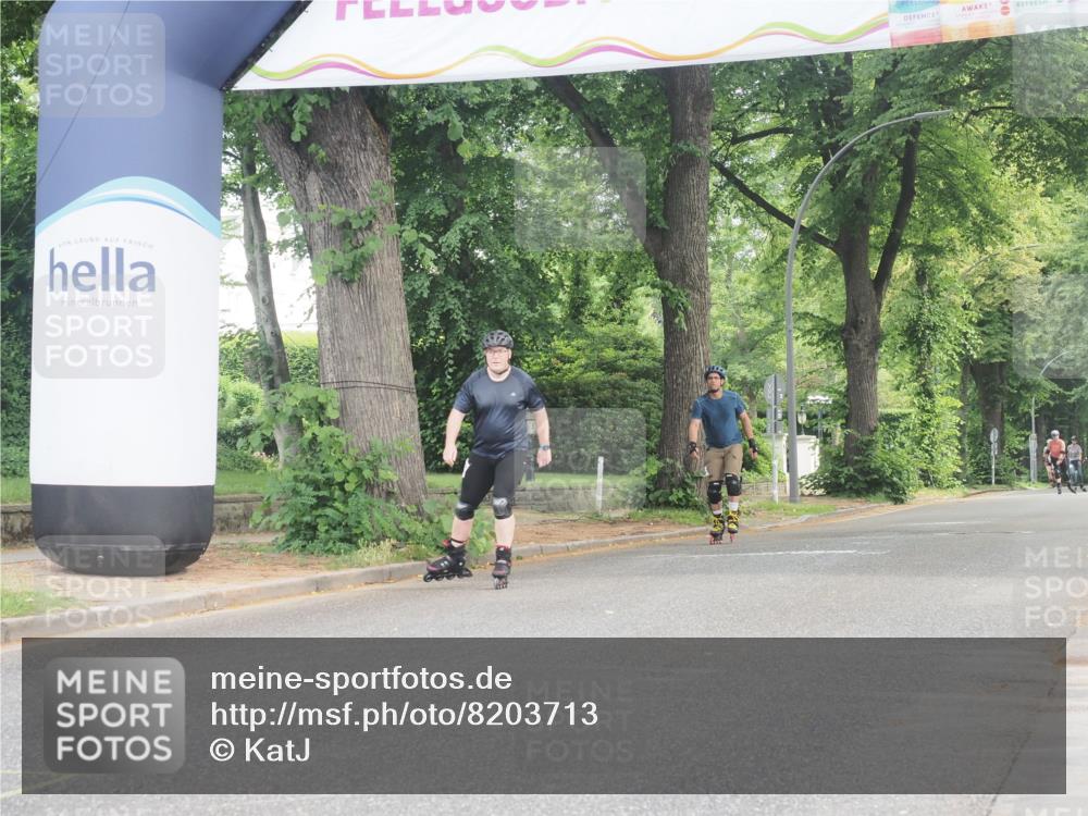 29.06.2025 - hella hamburg halbmarathon KatJ http://msf.ph/oto/8203713 29.06.2025 09:31:49 Zwischen KM18-KM19  meine-sportfotos.de