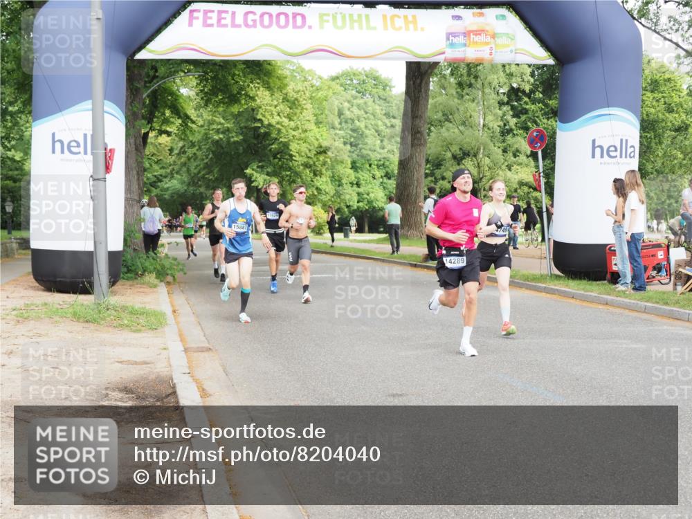 29.06.2025 - hella hamburg halbmarathon MichiJ http://msf.ph/oto/8204040 29.06.2025 10:22:08 Zwischen KM18-KM19 4749, 13199, 13961, 14289, 15887, 17056 meine-sportfotos.de