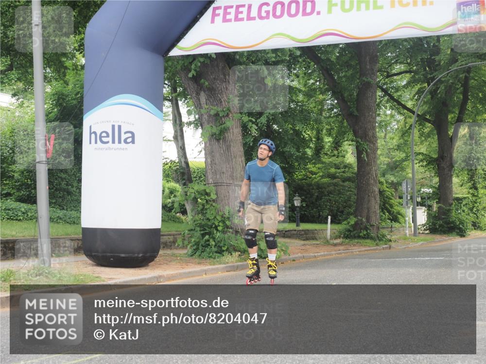 29.06.2025 - hella hamburg halbmarathon KatJ http://msf.ph/oto/8204047 29.06.2025 09:31:51 Zwischen KM18-KM19  meine-sportfotos.de