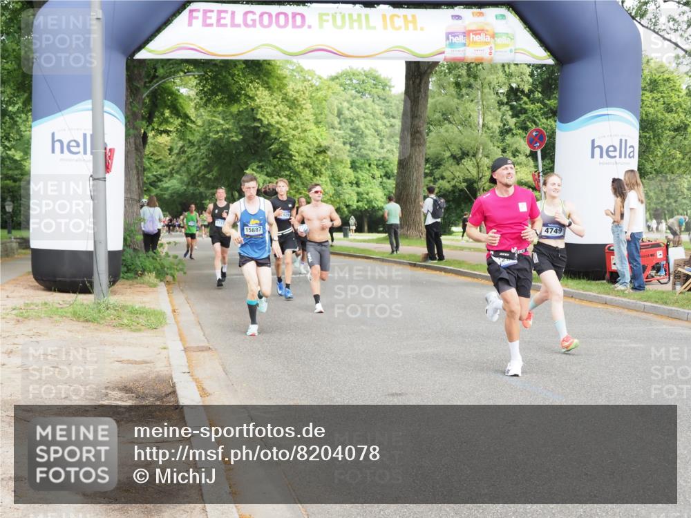 29.06.2025 - hella hamburg halbmarathon MichiJ http://msf.ph/oto/8204078 29.06.2025 10:22:08 Zwischen KM18-KM19 4749, 13199, 13961, 14289, 15887, 17056 meine-sportfotos.de