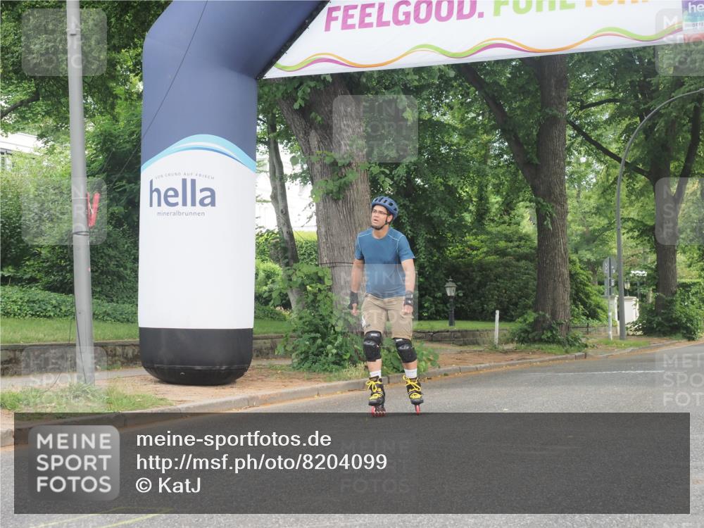 29.06.2025 - hella hamburg halbmarathon KatJ http://msf.ph/oto/8204099 29.06.2025 09:31:51 Zwischen KM18-KM19  meine-sportfotos.de