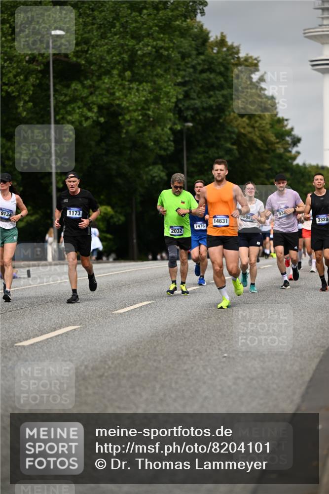 29.06.2025 - hella hamburg halbmarathon Dr. Thomas Lammeyer http://msf.ph/oto/8204101 29.06.2025 10:11:55 Kennedybrücke 1079, 1173, 1427, 1893, 2032, 2136, 3328, 3922, 3929, 4228, 5242, 5899, 6196, 6707, 6713, 6715, 7019, 7476, 7760, 9338, 9967 meine-sportfotos.de