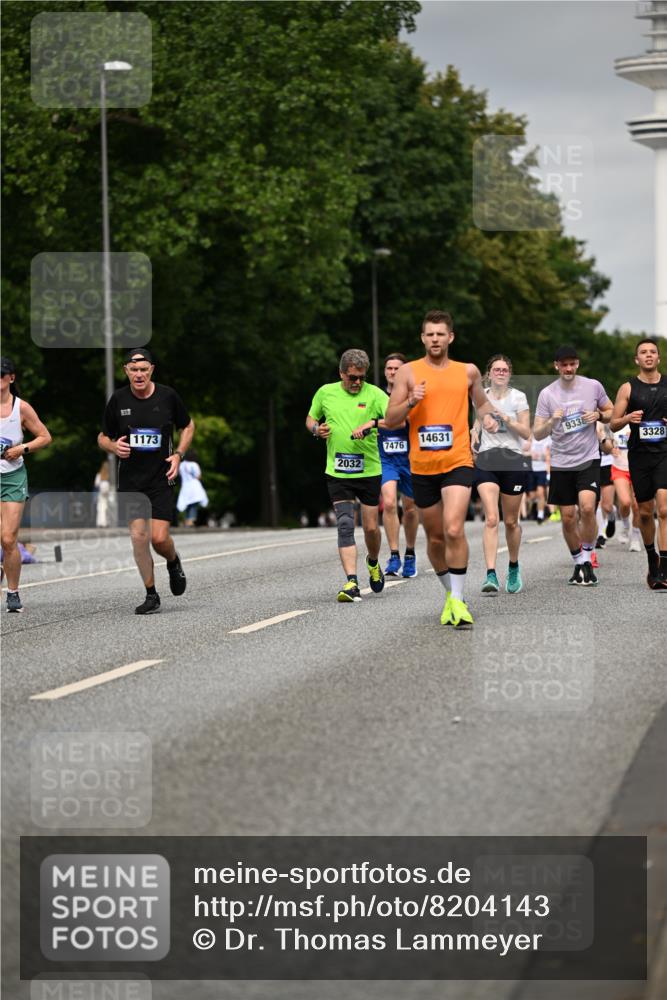 29.06.2025 - hella hamburg halbmarathon Dr. Thomas Lammeyer http://msf.ph/oto/8204143 29.06.2025 10:11:55 Kennedybrücke 1079, 1173, 1427, 1893, 2032, 2136, 3328, 3922, 3929, 4228, 5242, 5899, 6196, 6707, 6713, 6715, 7019, 7476, 7760, 9338, 9967 meine-sportfotos.de