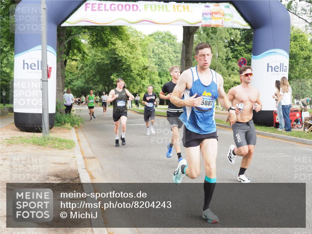 29.06.2025 - hella hamburg halbmarathon MichiJ http://msf.ph/oto/8204243 29.06.2025 10:22:10 Zwischen KM18-KM19 4749, 11929, 13961, 14289, 15887, 17056, 17117, 17175 meine-sportfotos.de
