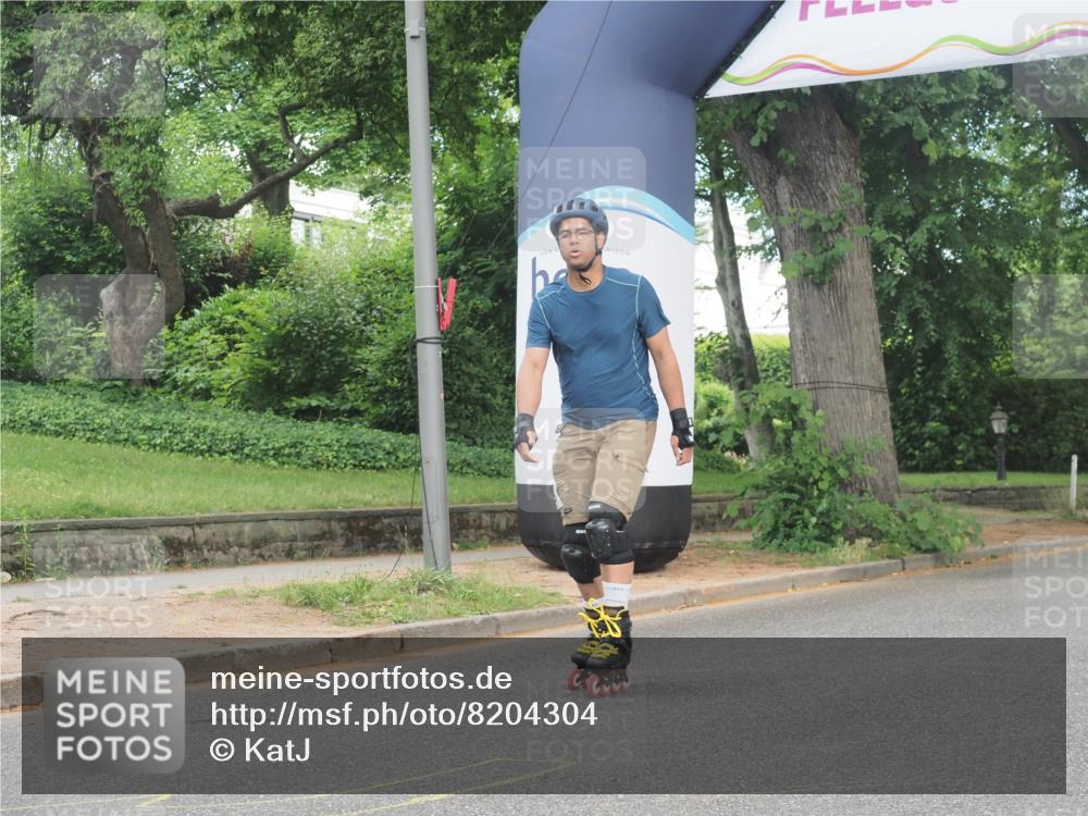 29.06.2025 - hella hamburg halbmarathon KatJ http://msf.ph/oto/8204304 29.06.2025 09:31:52 Zwischen KM18-KM19  meine-sportfotos.de