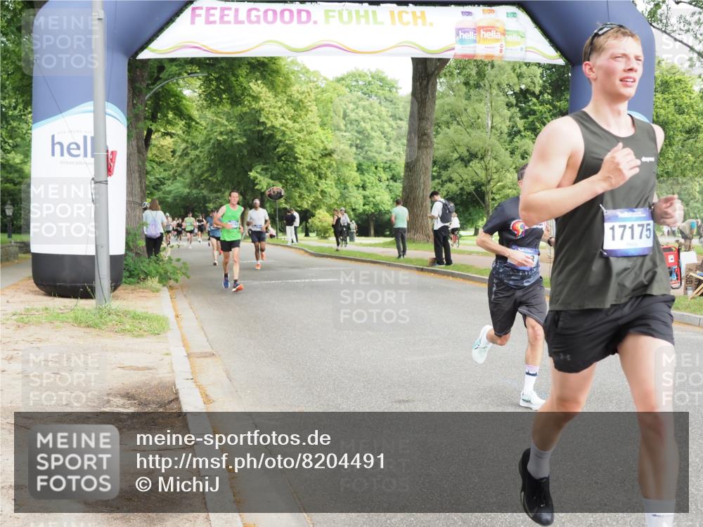 29.06.2025 - hella hamburg halbmarathon MichiJ http://msf.ph/oto/8204491 29.06.2025 10:22:13 Zwischen KM18-KM19 4749, 7723, 11929, 14289, 15887, 17117, 17175 meine-sportfotos.de