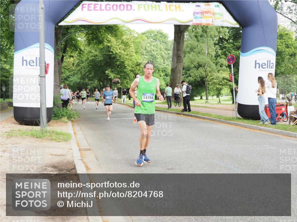 29.06.2025 - hella hamburg halbmarathon MichiJ http://msf.ph/oto/8204768 29.06.2025 10:22:16 Zwischen KM18-KM19 7723, 11929, 12595, 14289, 14784, 17117, 17175 meine-sportfotos.de