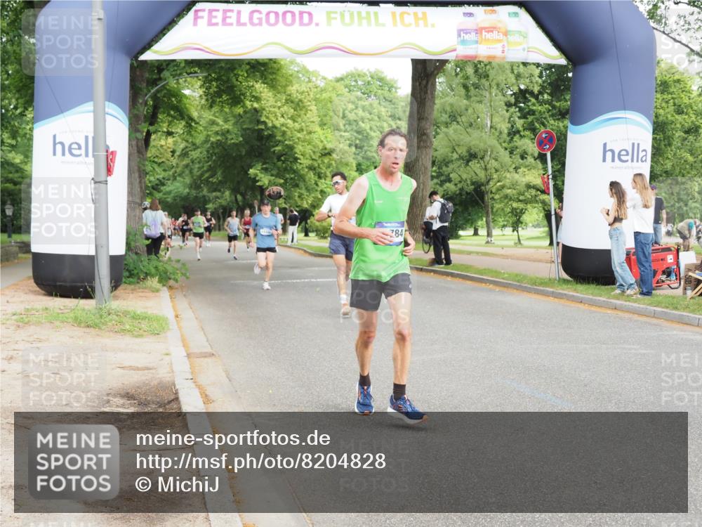 29.06.2025 - hella hamburg halbmarathon MichiJ http://msf.ph/oto/8204828 29.06.2025 10:22:16 Zwischen KM18-KM19 7723, 11929, 12595, 14289, 14784, 17117, 17175 meine-sportfotos.de