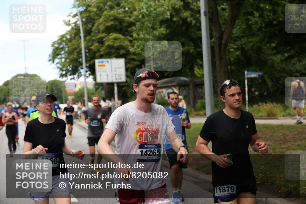 29.06.2025 - hella hamburg halbmarathon Yannick Fuchs http://msf.ph/oto/8205082 29.06.2025 11:22:38 20KM 1740, 1775, 2514, 2914, 3365, 3421, 3613, 4122, 4366, 4561, 4570, 4817, 4969, 4993, 5496, 5798, 5806, 5943, 6444, 6859, 7162, 7267, 7667, 7820, 8031, 8349, 8787, 9133, 9217, 9512, 9830, 10391, 10573, 10586, 10710, 11122, 11787, 11793, 11879, 12230, 12404, 13057, 13335, 13910, 14041, 14265, 14338, 14521, 14536, 14808, 15466, 15709, 15721, 15722, 16558, 16650, 17185, 17712, 17714, 17989, 18402, 18604, 18672 meine-sportfotos.de