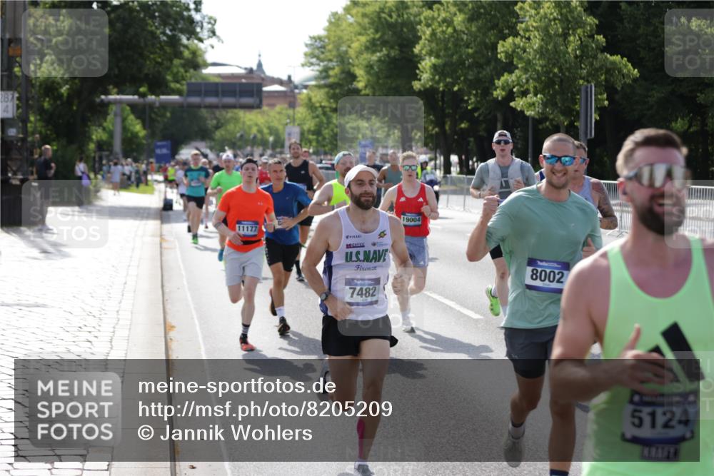 29.06.2025 - hella hamburg halbmarathon Jannik Wohlers http://msf.ph/oto/8205209 29.06.2025 09:48:30 Lombardsbrücke 1042, 1571, 1600, 2262, 2797, 3547, 4062, 4381, 5003, 5124, 5307, 6047, 6993, 7310, 7482, 8002, 8121, 8571, 9640, 9643, 10190, 10451, 10738, 11106, 11177, 11423, 12044, 12091, 12739, 13137, 13372, 13755, 13940, 14820, 15161, 15382, 15744, 17078, 17612, 18004, 18062, 18259, 18614, 19004 meine-sportfotos.de