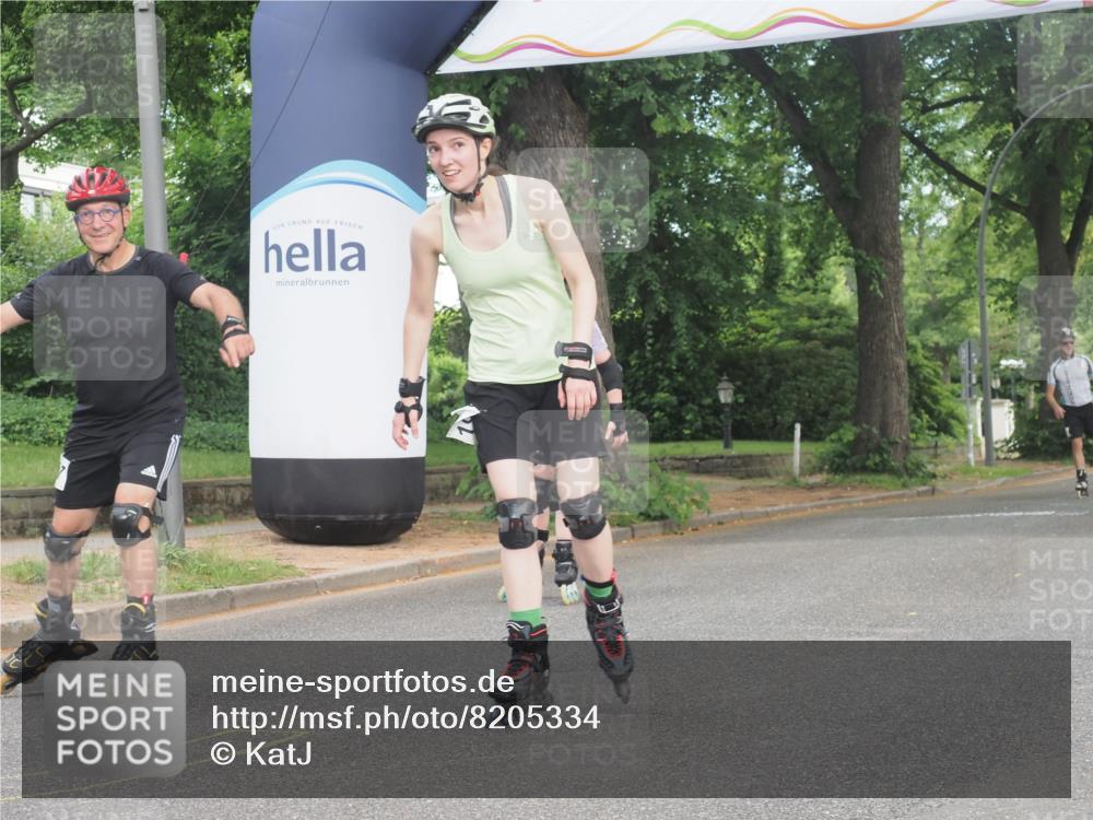 29.06.2025 - hella hamburg halbmarathon KatJ http://msf.ph/oto/8205334 29.06.2025 09:32:05 Zwischen KM18-KM19  meine-sportfotos.de
