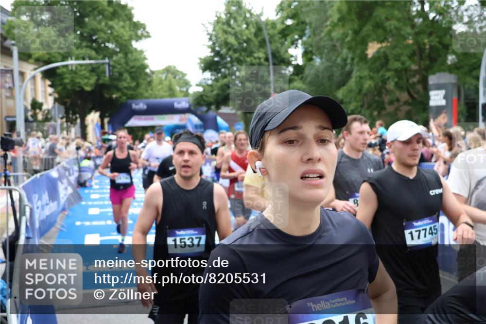 29.06.2025 - hella hamburg halbmarathon Zöllner http://msf.ph/oto/8205531 29.06.2025 10:48:32 Ziel 3747, 5362, 6081, 9262, 10000, 10860, 11451, 12149, 12549, 12690, 12840, 13962, 14033, 14990, 15808, 15917, 17395, 17855, 18251, 18790, 18923 meine-sportfotos.de