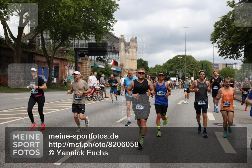 29.06.2025 - hella hamburg halbmarathon Yannick Fuchs http://msf.ph/oto/8206058 29.06.2025 10:44:54 20KM 1461, 1466, 1750, 1817, 2207, 2540, 2880, 3654, 4077, 4816, 5018, 5115, 6027, 6662, 6712, 6795, 7052, 7134, 7369, 7397, 7583, 7930, 7932, 8117, 8205, 8261, 8572, 8819, 9057, 11214, 11422, 12016, 12778, 12949, 13008, 13687, 13701, 13808, 13875, 14034, 14125, 14626, 15362, 15395, 15720, 16285, 16291, 17129, 17179, 17221, 17384, 18006, 18182, 18394, 18413, 18489 meine-sportfotos.de