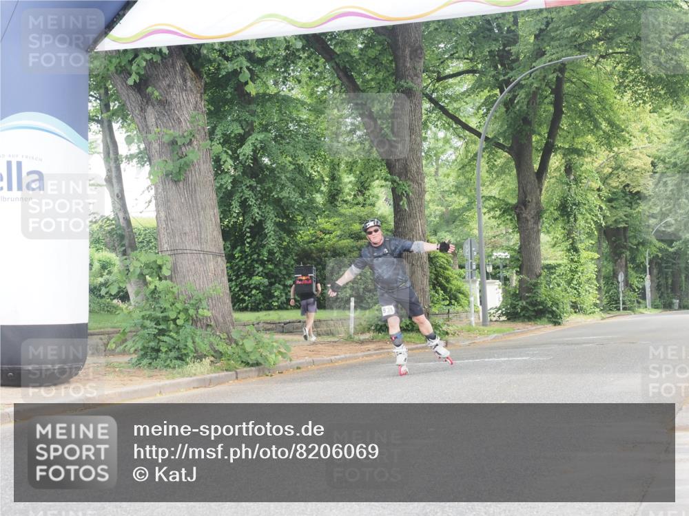 29.06.2025 - hella hamburg halbmarathon KatJ http://msf.ph/oto/8206069 29.06.2025 09:32:18 Zwischen KM18-KM19  meine-sportfotos.de