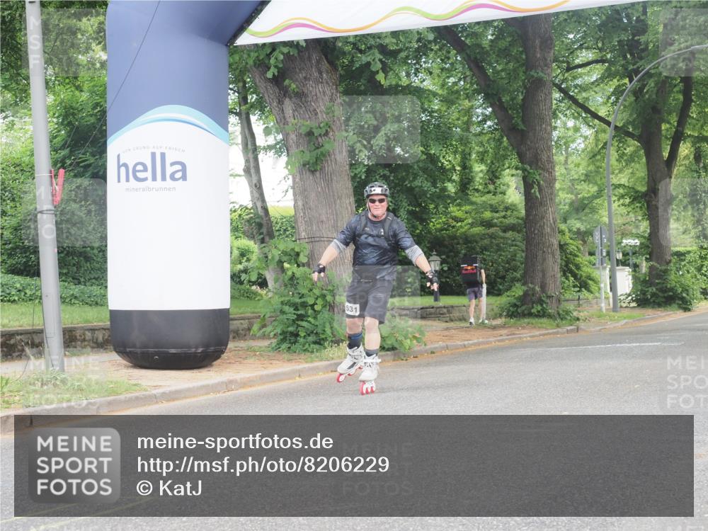 29.06.2025 - hella hamburg halbmarathon KatJ http://msf.ph/oto/8206229 29.06.2025 09:32:19 Zwischen KM18-KM19  meine-sportfotos.de