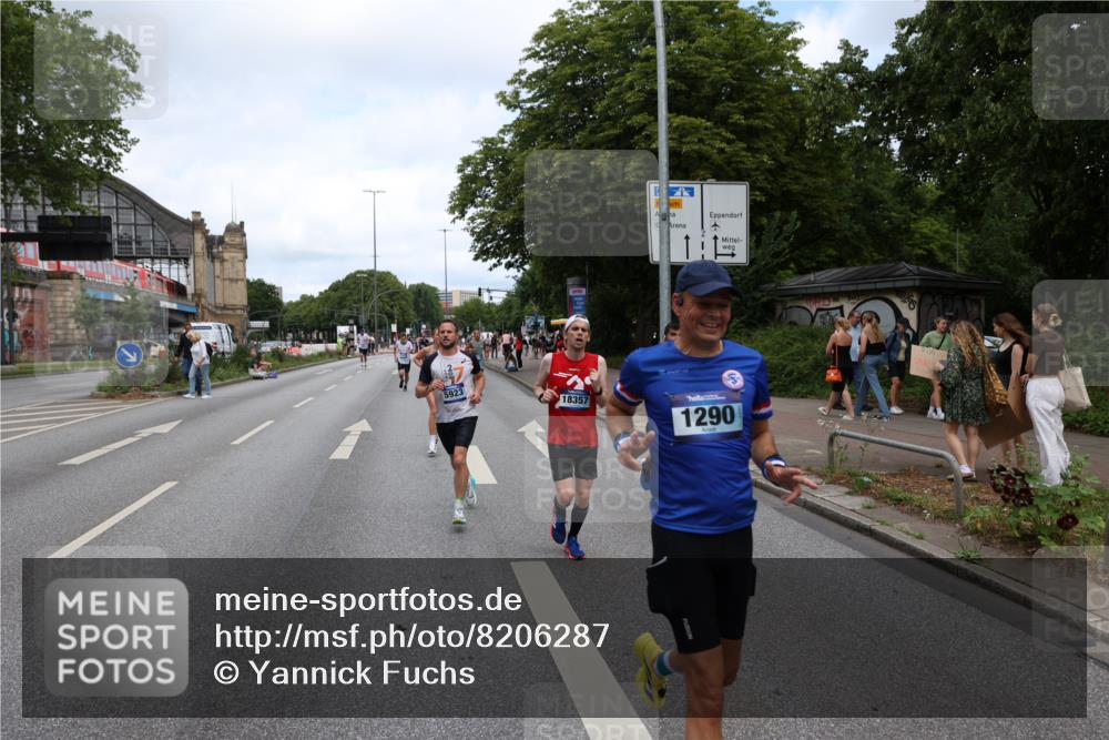 29.06.2025 - hella hamburg halbmarathon Yannick Fuchs http://msf.ph/oto/8206287 29.06.2025 10:32:14 20KM 1290, 1505, 2196, 2404, 3790, 5042, 5791, 5923, 6047, 6458, 9017, 9944, 10190, 10451, 10922, 11106, 11423, 12739, 12900, 13148, 13372, 13595, 15410, 15888, 16992, 17137, 17726, 18103, 18159, 18193, 18216, 18357, 18986 meine-sportfotos.de