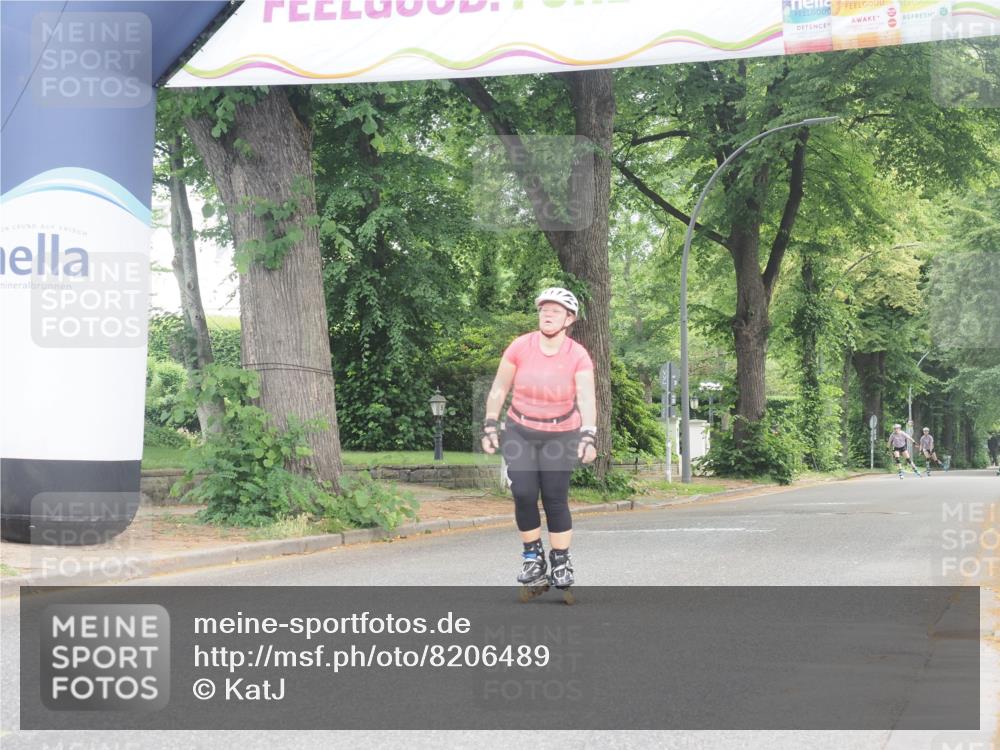 29.06.2025 - hella hamburg halbmarathon KatJ http://msf.ph/oto/8206489 29.06.2025 09:32:41 Zwischen KM18-KM19  meine-sportfotos.de