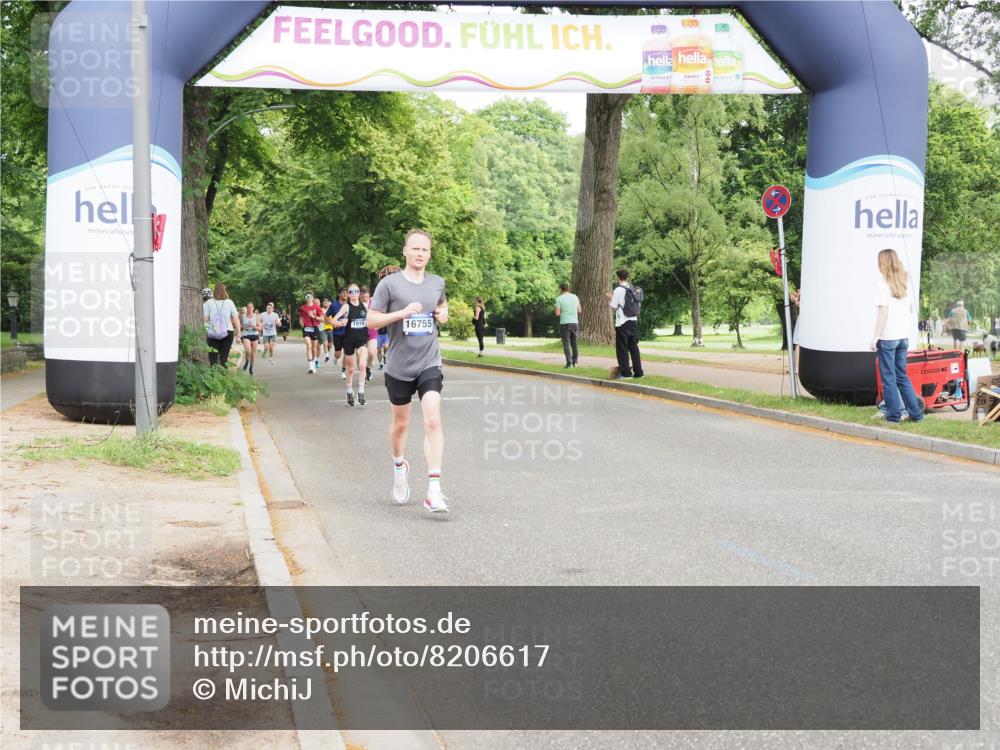 29.06.2025 - hella hamburg halbmarathon MichiJ http://msf.ph/oto/8206617 29.06.2025 10:22:34 Zwischen KM18-KM19 4602, 11745, 13618, 14908, 16755, 16931, 18679 meine-sportfotos.de