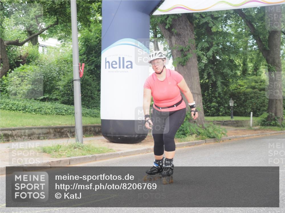 29.06.2025 - hella hamburg halbmarathon KatJ http://msf.ph/oto/8206769 29.06.2025 09:32:42 Zwischen KM18-KM19  meine-sportfotos.de
