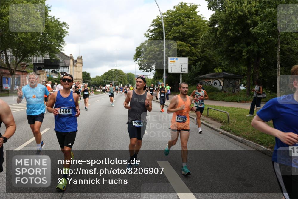 29.06.2025 - hella hamburg halbmarathon Yannick Fuchs http://msf.ph/oto/8206907 29.06.2025 10:44:55 20KM 1461, 1466, 1750, 1817, 2207, 2540, 2880, 3654, 4077, 4816, 5018, 5115, 6027, 6662, 6712, 7052, 7134, 7369, 7397, 7583, 7930, 7932, 8117, 8205, 8261, 8572, 8819, 9057, 11214, 11422, 12016, 12778, 12949, 13008, 13687, 13701, 13808, 13875, 14034, 14125, 14626, 15362, 15395, 15720, 16285, 16291, 17129, 17179, 17221, 17384, 18006, 18182, 18394, 18413, 18489 meine-sportfotos.de