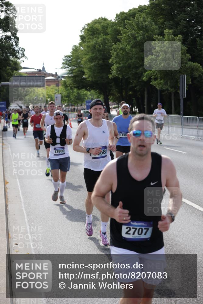 29.06.2025 - hella hamburg halbmarathon Jannik Wohlers http://msf.ph/oto/8207083 29.06.2025 09:48:44 Lombardsbrücke 1571, 1600, 1603, 2044, 2707, 2797, 4062, 5050, 5889, 6037, 6047, 6771, 7109, 7310, 7482, 7743, 7981, 8002, 8358, 9640, 10369, 10451, 10877, 11106, 11177, 11423, 11447, 11952, 12088, 12091, 12168, 12739, 13064, 13158, 13190, 13755, 13900, 14075, 14311, 14603, 14905, 15178, 16280, 16400, 17078, 17097, 17489, 17612, 17723, 17792, 17916, 18062, 18614, 19004 meine-sportfotos.de